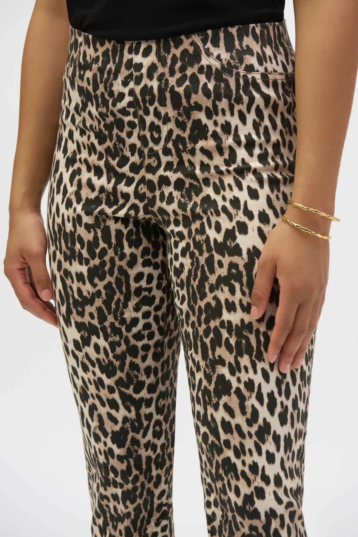 Straight Leg Leopard Print Jeans