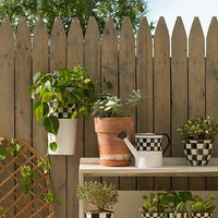 Spectator Wall Bucket