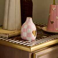 Rosy Check Short Heart Vase