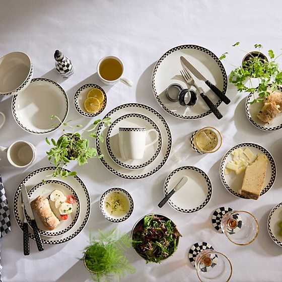 Courtly Check Everyday Lunch Plates, Set of 4