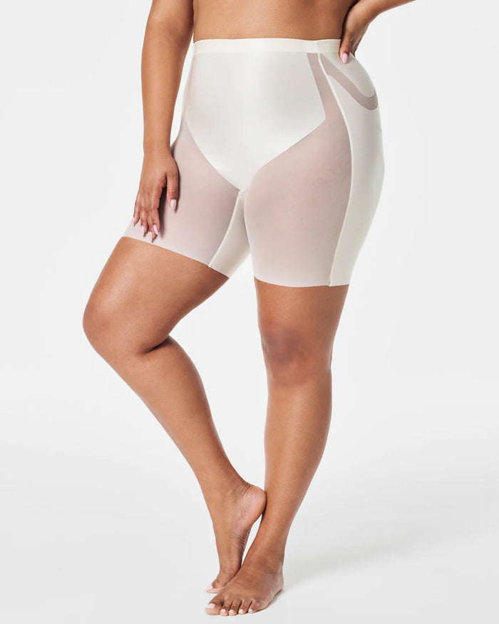 Booty-Lifting Mid-Thigh Short