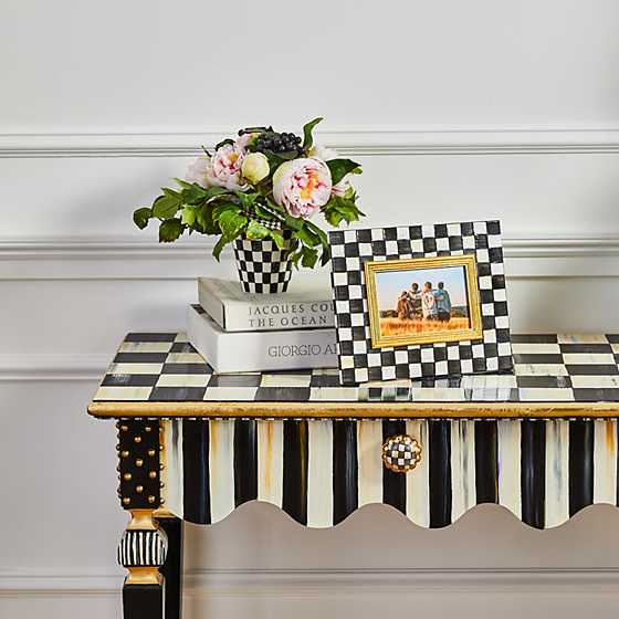 Courtly Check 4" x 6" Frame