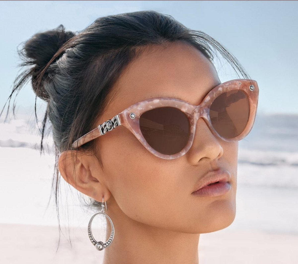 Pretty Tough Chain Sunglasses