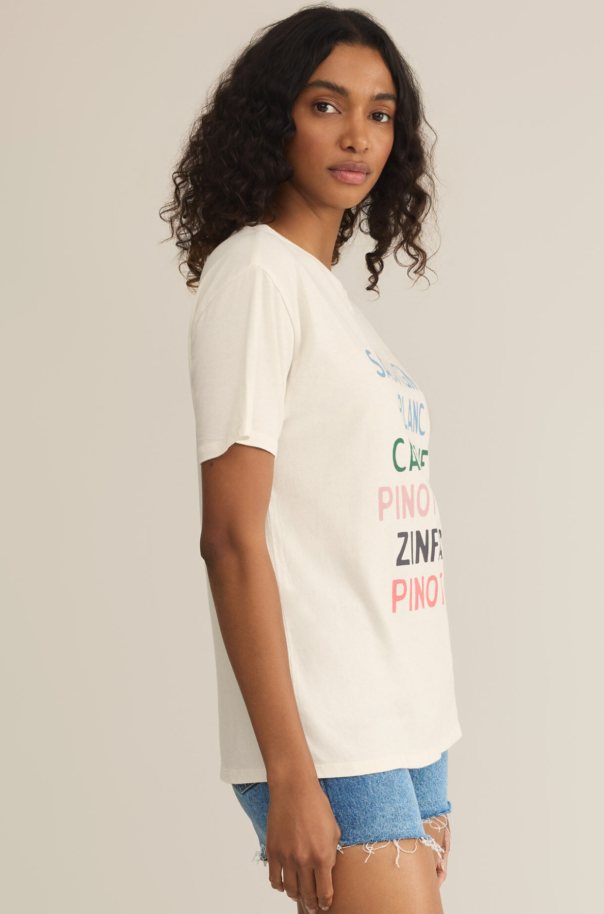 Vino Boyfriend Tee