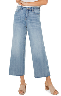 Stride Hi-rise With Cut Hem