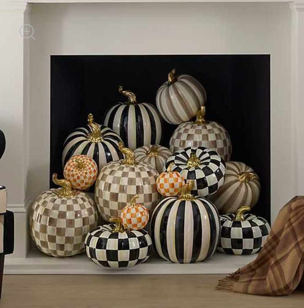 Mocha Stripe Medium Pumpkin
