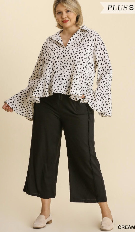 Animal Print Ruffled Sleeved Hem Top