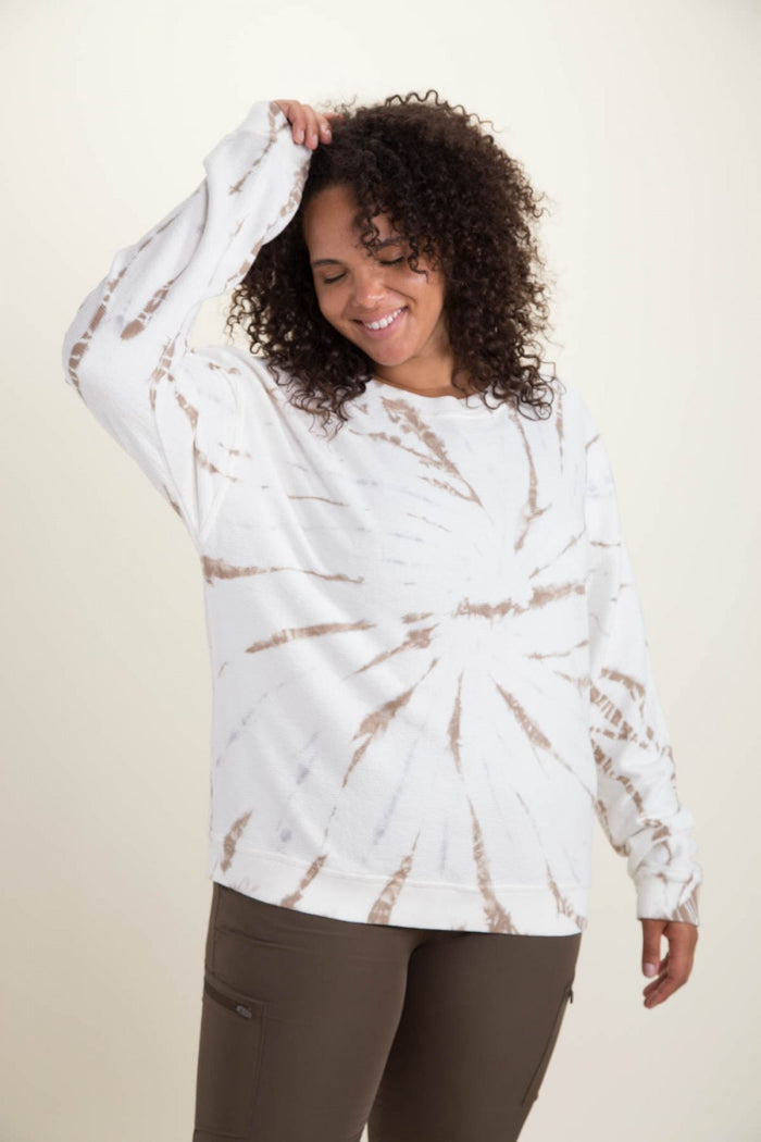 CURVY Swirl Tie-Dye Pullover