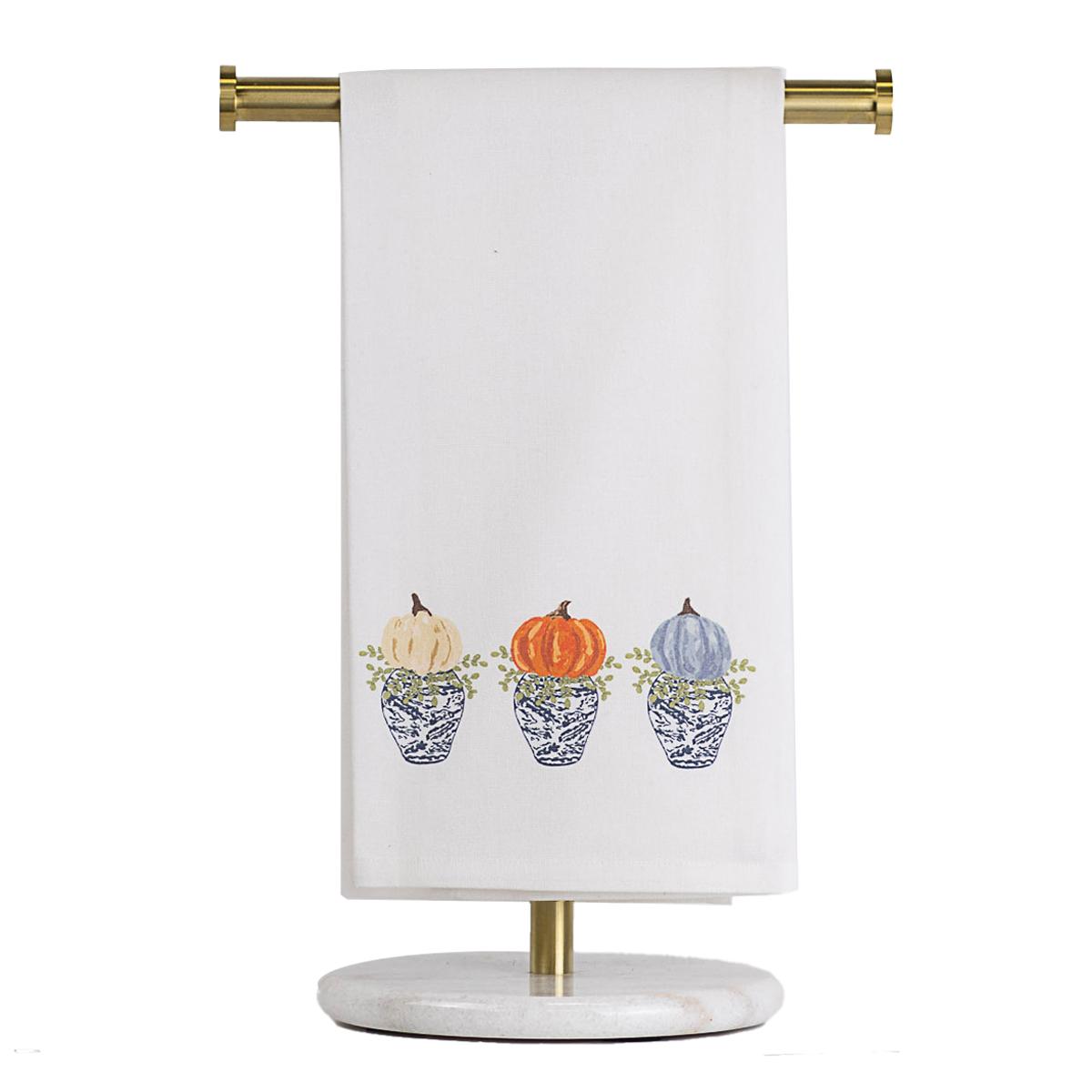 Fallview Pumpkin Topiary Hand Towel