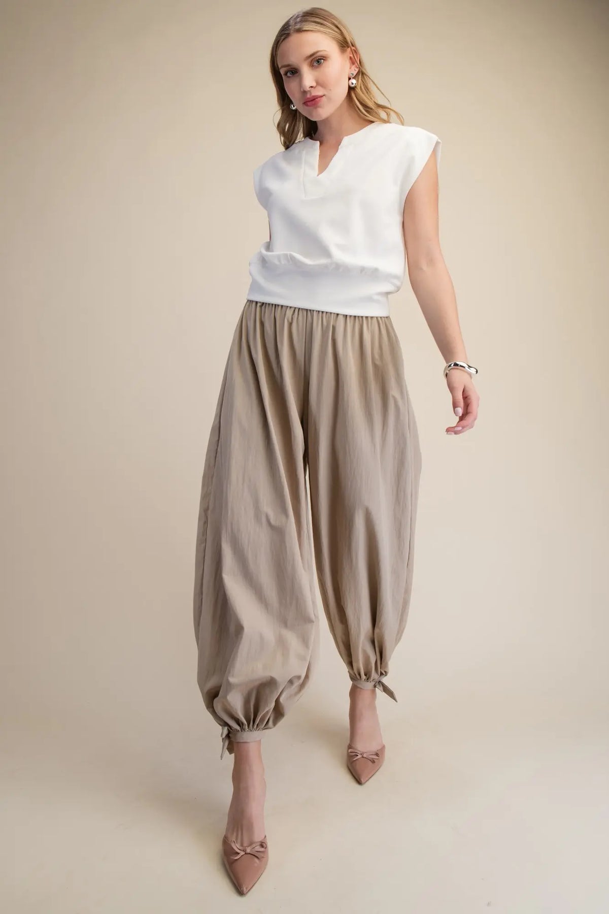 Round V Neck Line Muscle Everyday Sweatshirt