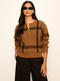 Must-Have Cardi Cocoa Powder / Black Plaid