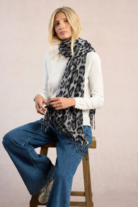 Ladies Knitted Scarf