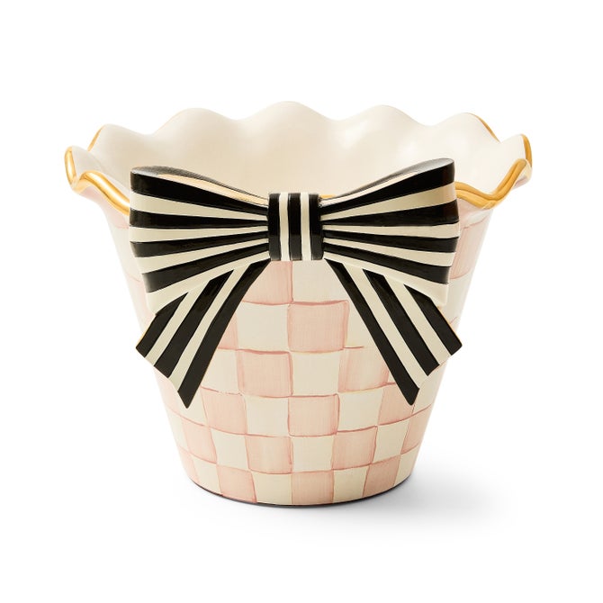 Pretty As A Bow Pot Climber