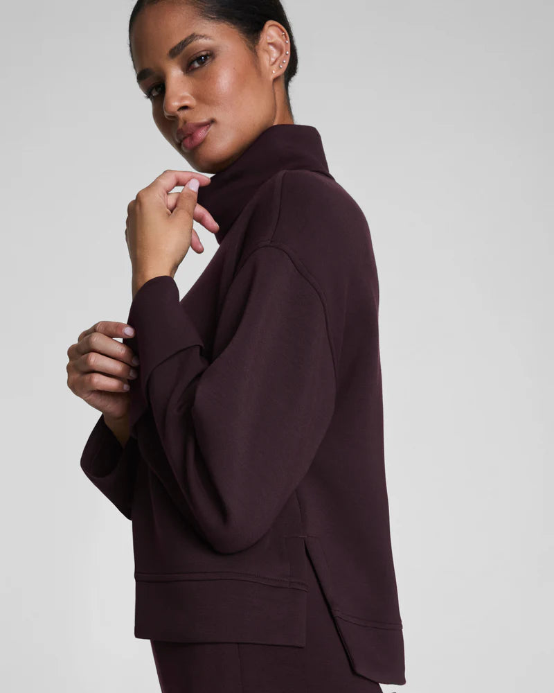 Airessentials Cropped Turtleneck