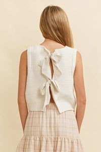 BACK BOW TIE SLEEVELESS SWEATER