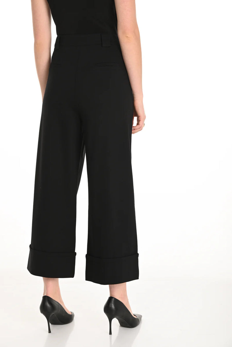Black Cuff Bottom Capri Pant