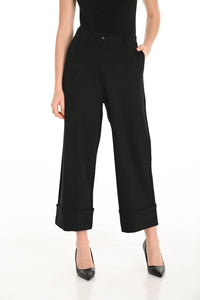 Black Cuff Bottom Capri Pant