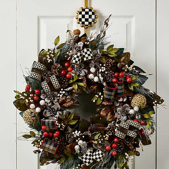 Courtly Check Wreath Hanger