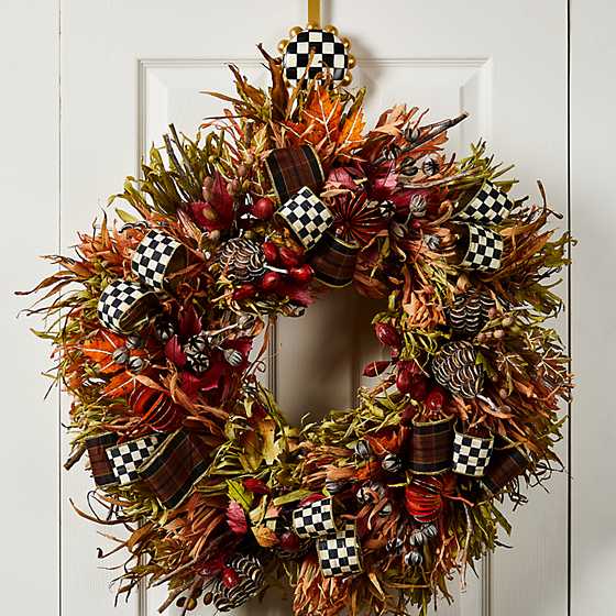 Courtly Check Wreath Hanger