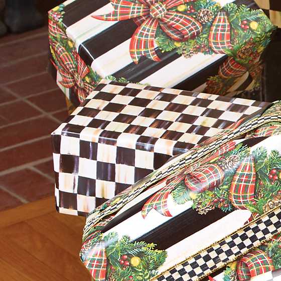 Courtly Check Gift Wrap, Set of 2