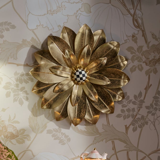 Courtly Golden Large Wallflower