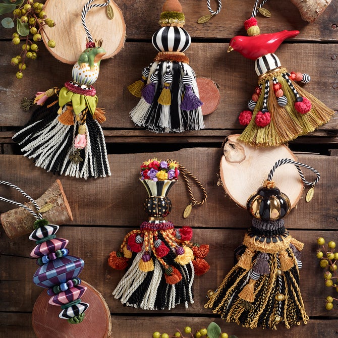 Queen Bee Tassel
