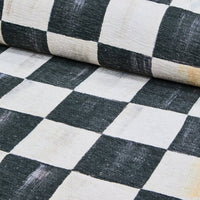 Courtly Checkered 2' x 3' Washable Rug