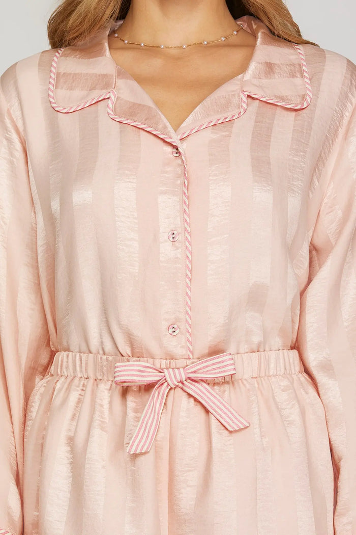 WOVEN LONG SLEEVE TOP AND SHORTS PAJAMA SET