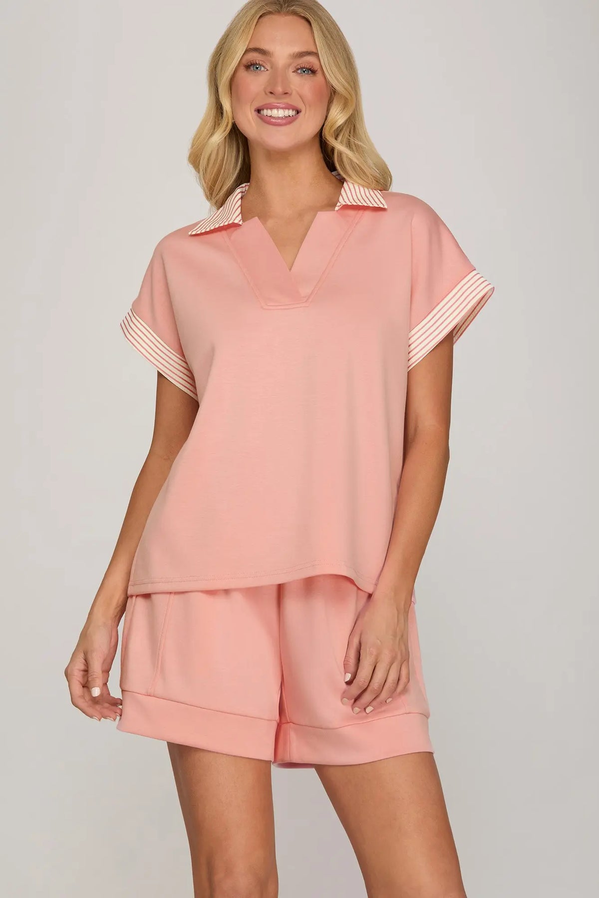 SHORTS WITH ELASTIC WAISTBAND AND POCKETS