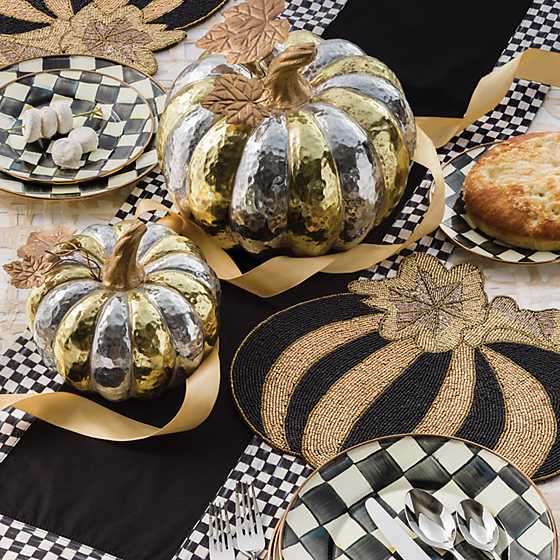 Courtly Check Black Table Runner