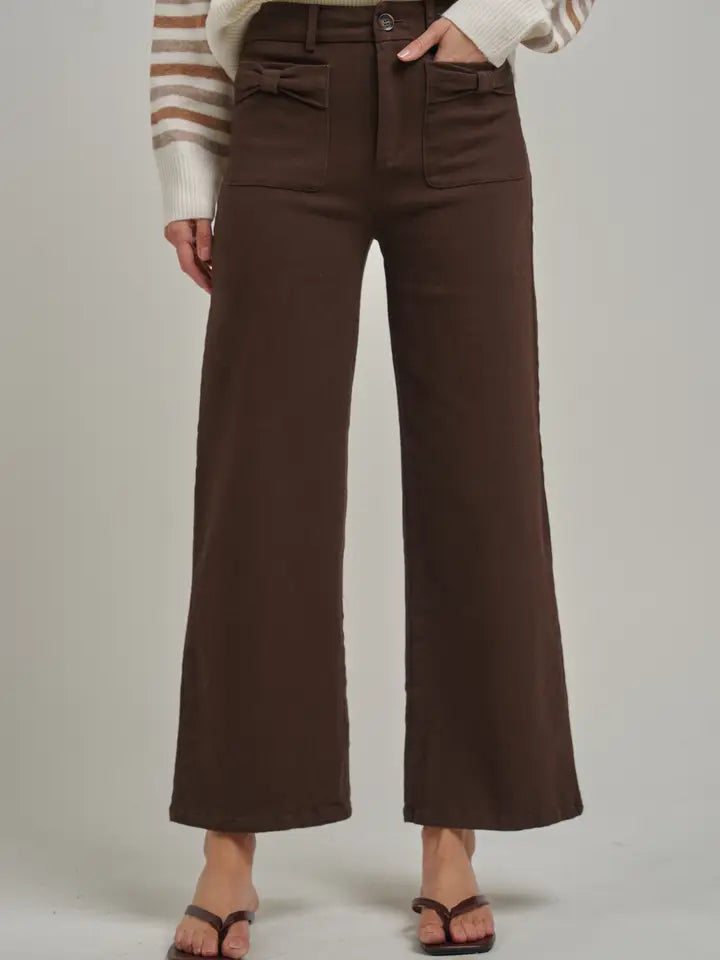 Wide Leg Stretch Pants with Bow Front Pockets
