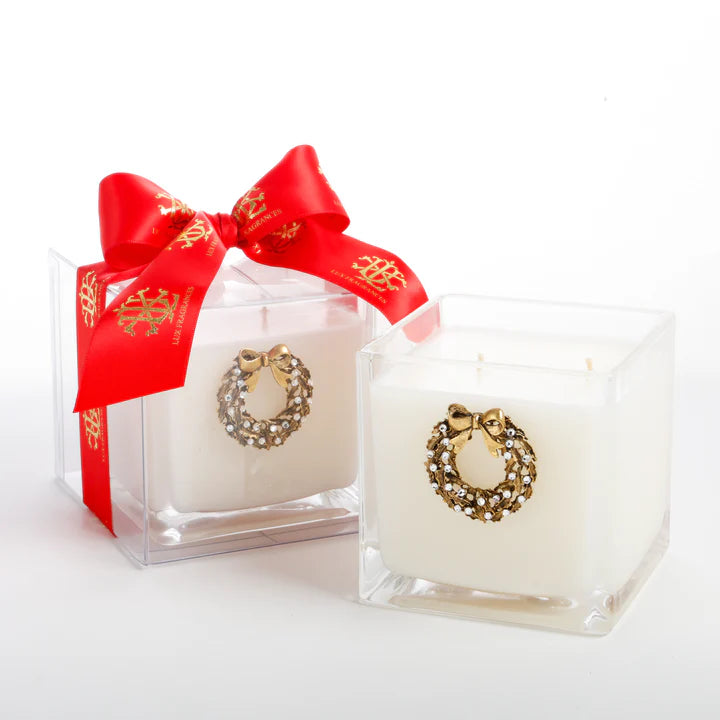 Noble Fir 20 oz Square Candle with Wreath