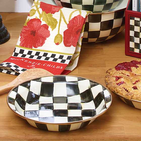 Courtly Check Pie Plate