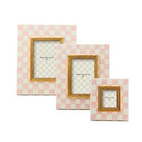 Rosy Check 2.5"x3" Frame