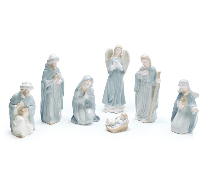 7 PIECE BLUE CERAMIC NATIVITY SET