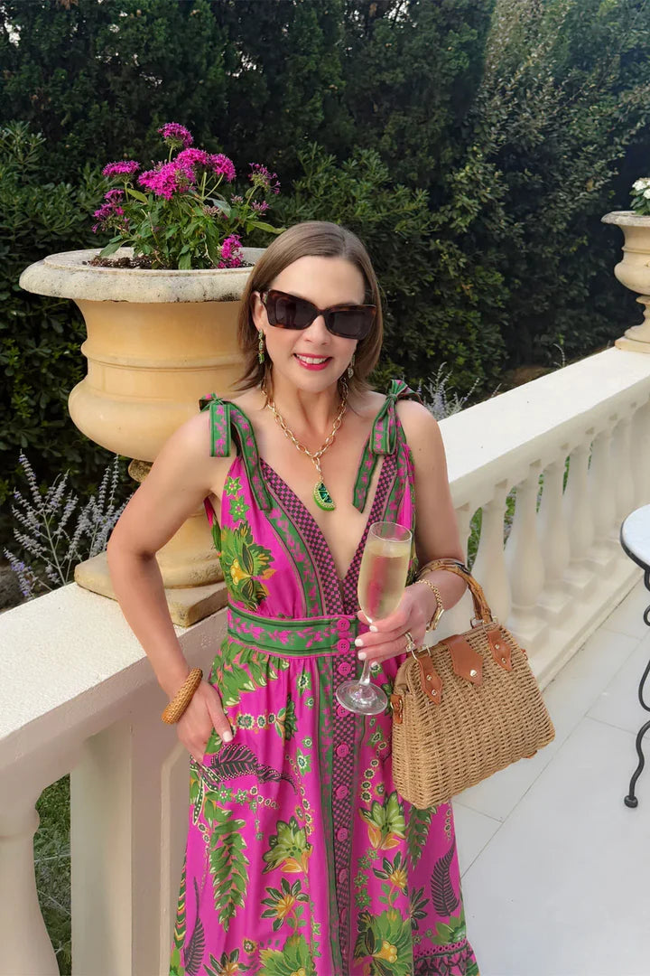 Connor Oval Linked Pendant Necklace