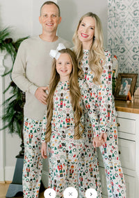 Mary Square 46353 Classic Nutcracker Stocking Wreath Pattern Polyester Blend Men's Pajama PJ Lounge Pants