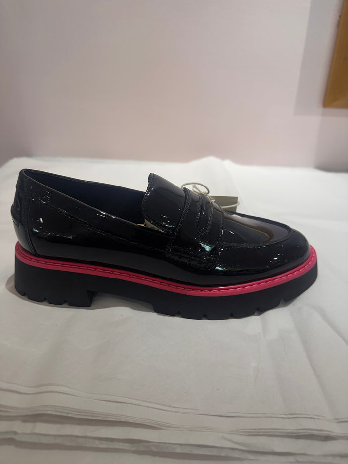 Patent Westside Black Loafers with Pink Trim