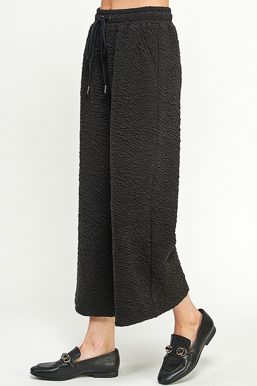 Textured Cropped Wide Pants