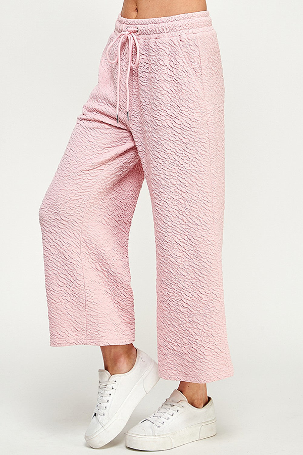 Textured Cropped Wide Pants