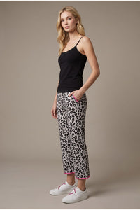 Leopard Knit Cropped Pants with Contrast Trim