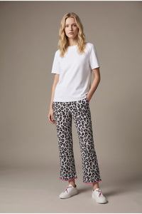 Leopard Knit Cropped Pants with Contrast Trim