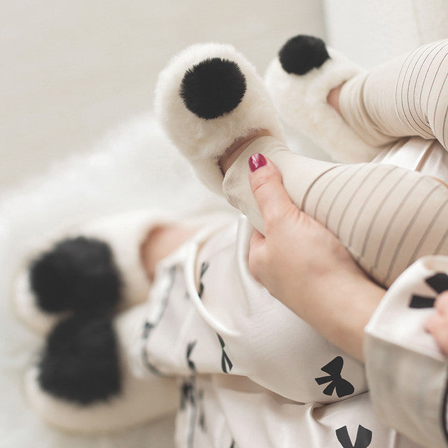Plush Slippers - Ivory/Black  0-9 Mos.