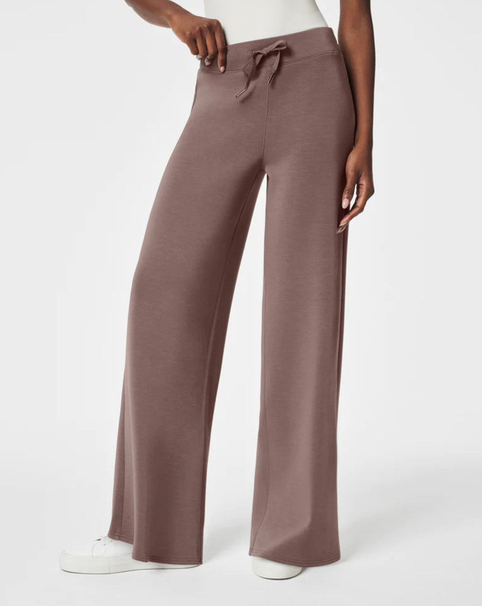 Air Essentials Wide Leg Pant