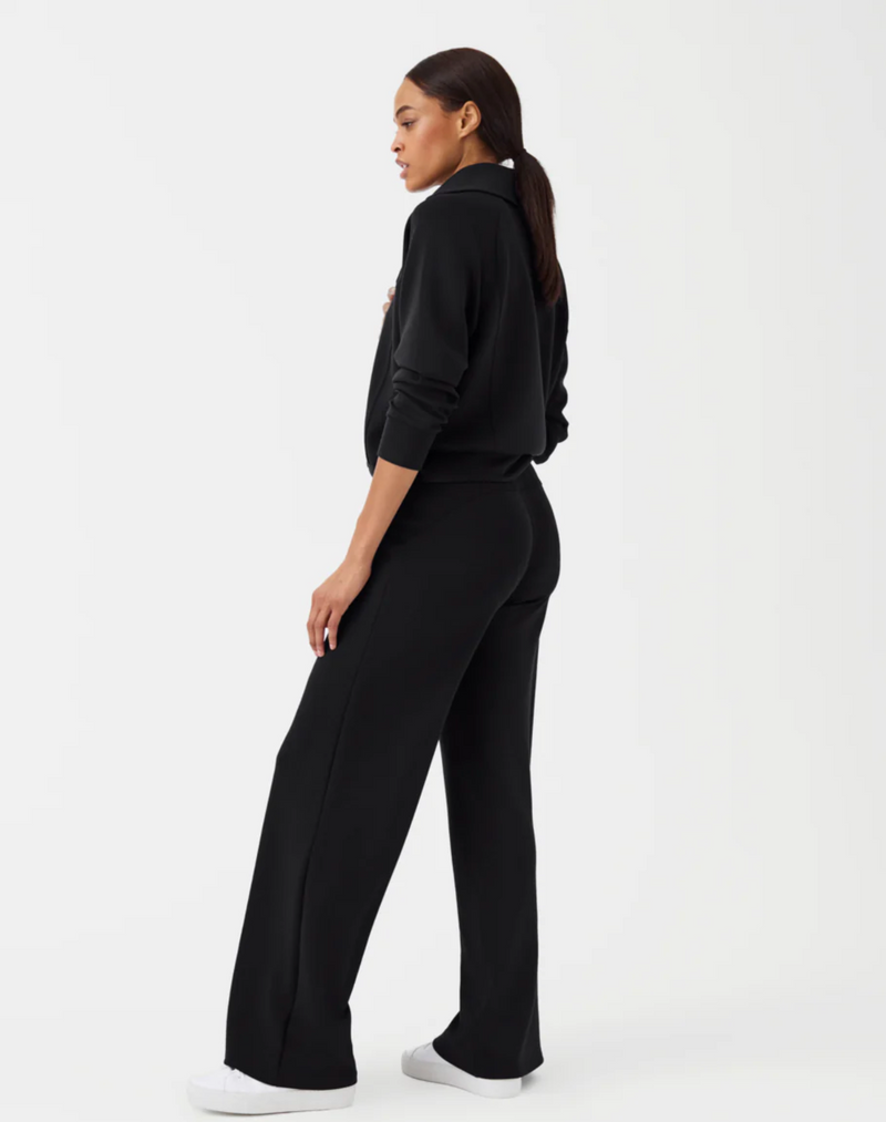 Air Essentials Wide Leg Pant