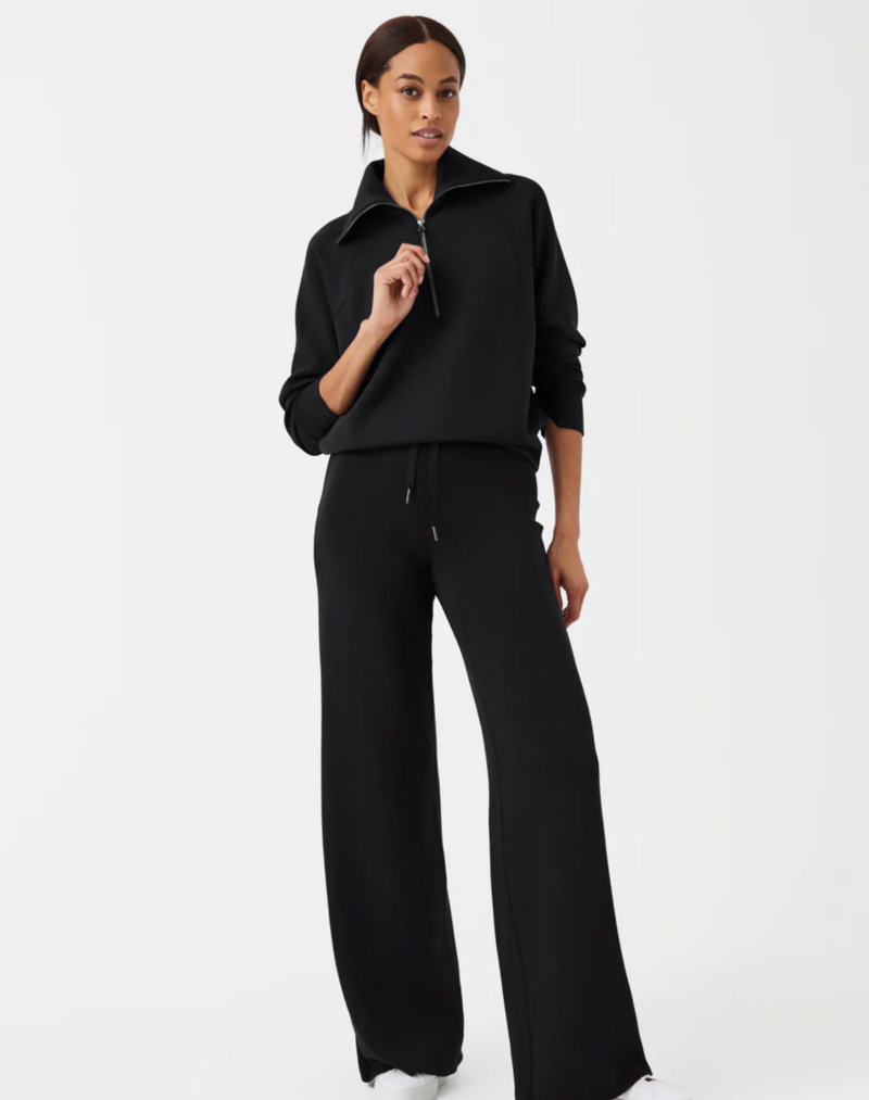 Air Essentials Wide Leg Pant