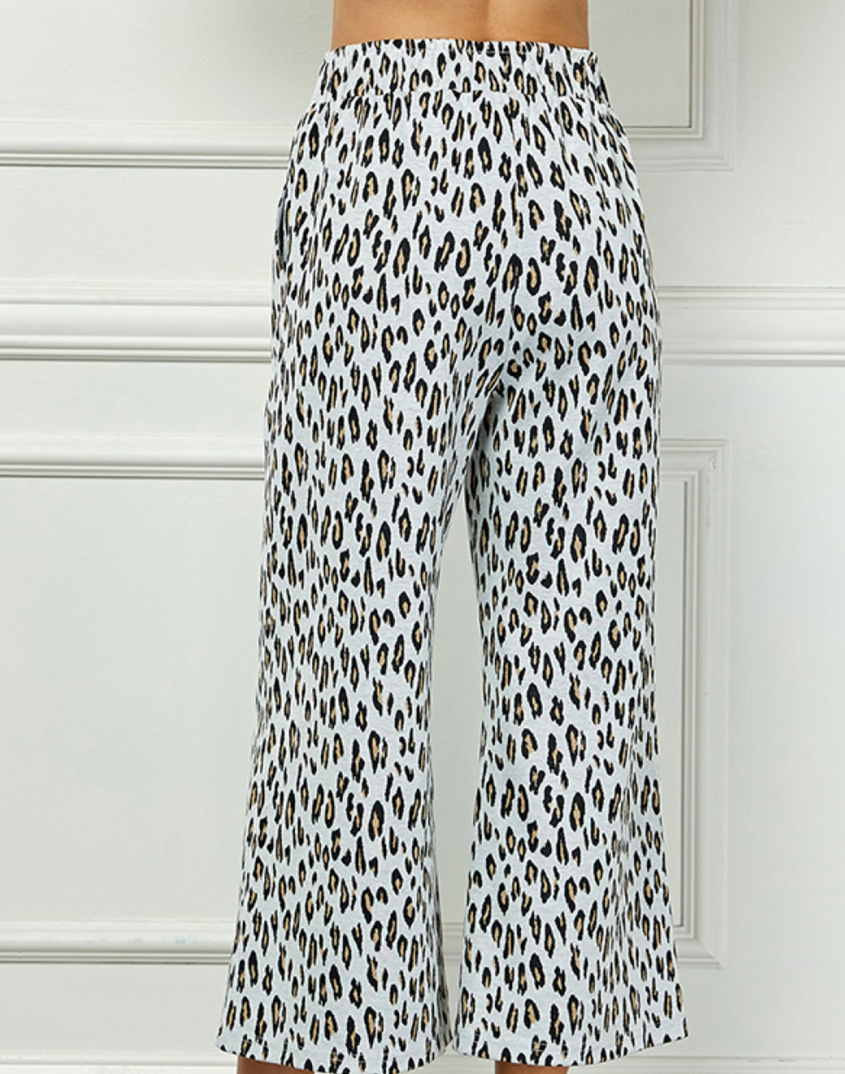 Animal Print Cropped Pants