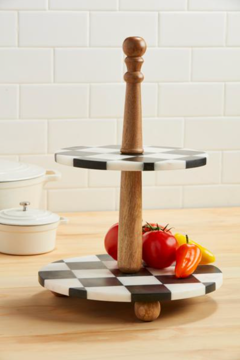 Checkered Marble Tiered Server