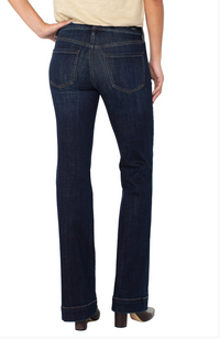 Lucy Bootcut With Vintage Pockets