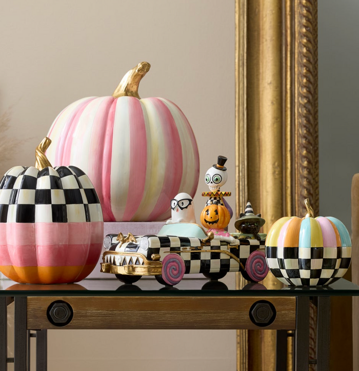 Trick or Treat Boo Family Car